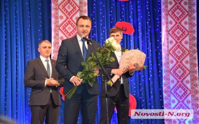 Николаевский дворец творчества учащихся празднует 95-летний юбилей Фото № 20 Николаевский дворец творчества учащихся празднует 95-летний юбилей Фото № 20