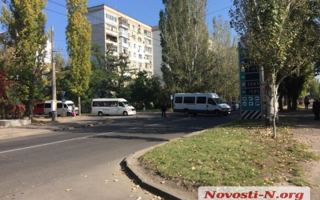 На Курортной авария с пострадавшими, движение в сторону Намыва затруднено Фото № 1 На Курортной авария с пострадавшими, движение в сторону Намыва затруднено Фото № 1