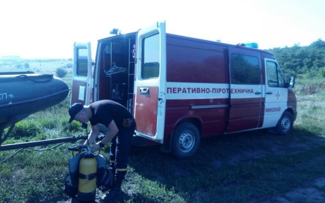 В Кривоозерском районе из пруда спасатели достали тело утопленника Фото № 2 В Кривоозерском районе из пруда спасатели достали тело утопленника Фото № 2