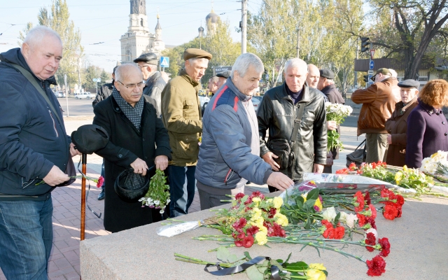 В Николаеве чествовали пенсионеров и ветеранов органов внутренних дел Украины Фото № 4 В Николаеве чествовали пенсионеров и ветеранов органов внутренних дел Украины Фото № 4