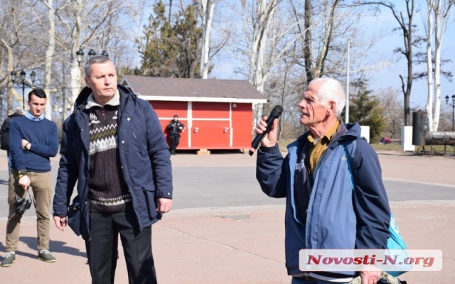 Из-за маргаринового скандала жители Николаева требуют отставку мэра Николаева Александра Сенкевича Фото № 10 Из-за маргаринового скандала жители Николаева требуют отставку мэра Николаева Александра Сенкевича Фото № 10
