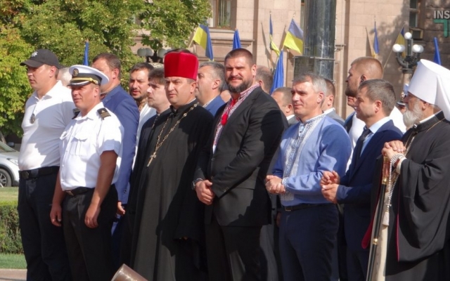 На Соборной площади состоялась Торжественная церемония поднятия большого Государственного Флага Украины Фото № 11 На Соборной площади состоялась Торжественная церемония поднятия большого Государственного Флага Украины Фото № 11