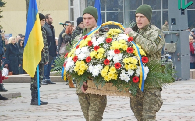 В Николаеве отмечают 74-ю годовщину освобождения города от фашистских захватчиков Фото № 2 В Николаеве отмечают 74-ю годовщину освобождения города от фашистских захватчиков Фото № 2