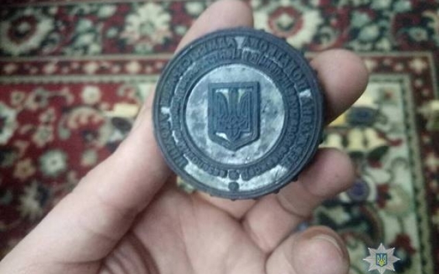 В Николаеве задержана преступная группировка, занимавшаяся незаконным изготовлением документов для иностранцев Фото № 13 В Николаеве задержана преступная группировка, занимавшаяся незаконным изготовлением документов для иностранцев Фото № 13