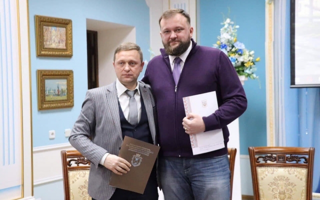 Александр Кушнир: «Сотрудничество нацменьшинств Николаевской и Херсонской выходит на более высокий уровень» Фото № 2 Александр Кушнир: «Сотрудничество нацменьшинств Николаевской и Херсонской выходит на более высокий уровень» Фото № 2