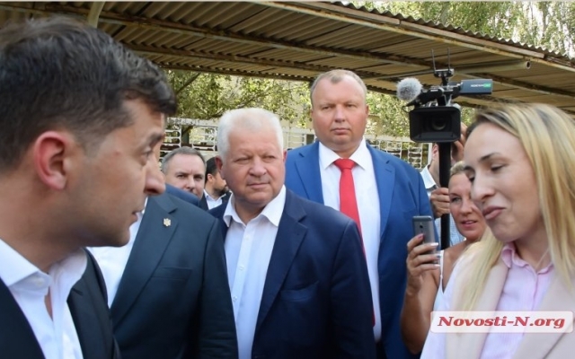 Глава Николаевского облсовета Виктория Москаленко предложила Владимиру Зеленскому доказать, что он не «малоросс» Фото № 0 Глава Николаевского облсовета Виктория Москаленко предложила Владимиру Зеленскому доказать, что он не «малоросс» Фото № 0