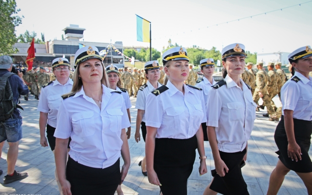 В Николаеве отмечают День Военно-Морских Сил Вооруженных Сил Украины Фото № 73 В Николаеве отмечают День Военно-Морских Сил Вооруженных Сил Украины Фото № 73