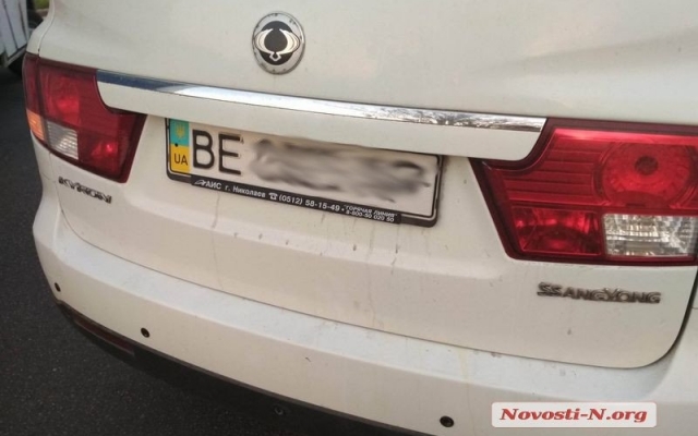 На Центральном проспекте произошла авария, образовалась небольшая автомобильная пробка Фото № 3 На Центральном проспекте произошла авария, образовалась небольшая автомобильная пробка Фото № 3