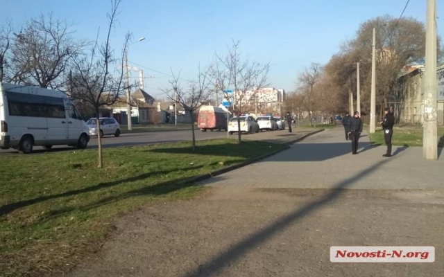 В Николаеве произошли две аварии с участием патрульных автомобилей Toyota Prius Фото № 6 В Николаеве произошли две аварии с участием патрульных автомобилей Toyota Prius Фото № 6