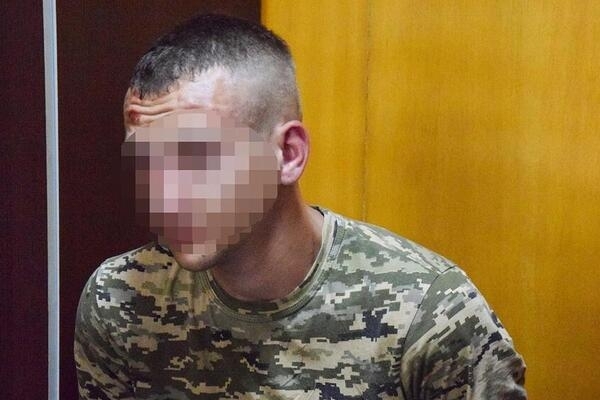 Военнослужащий совершал разбойное нападение на женщин и возвращался в часть Фото № 0 Военнослужащий совершал разбойное нападение на женщин и возвращался в часть Фото № 0