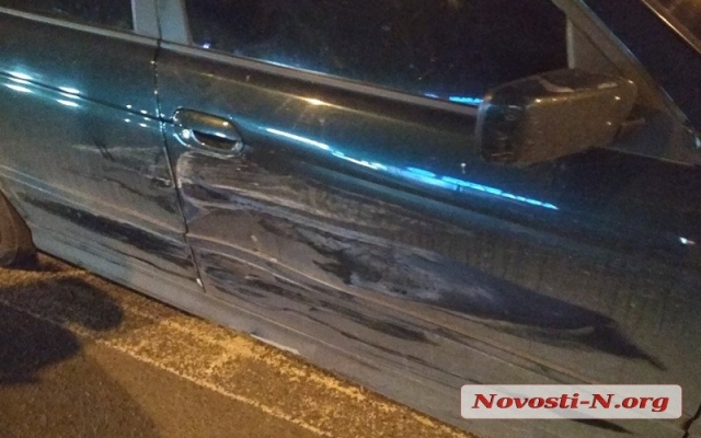 Очередная авария на Центральном проспекте спровоцировала большую автомобильную пробку Фото № 3 Очередная авария на Центральном проспекте спровоцировала большую автомобильную пробку Фото № 3