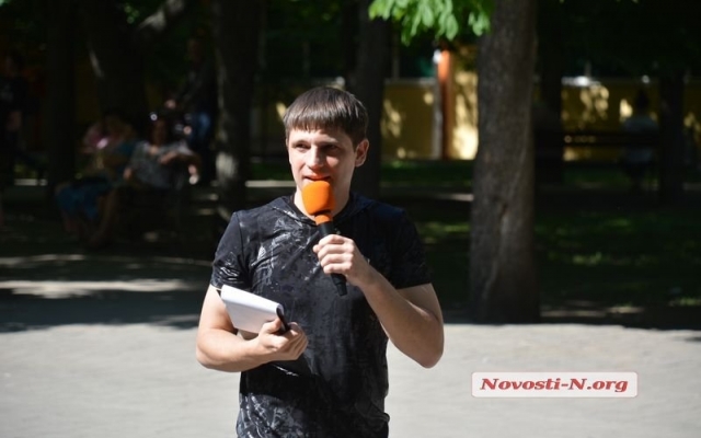В Каштановом сквере прошел третий этап Музыкального марафона «Николаев поет на Соборной» Фото № 2 В Каштановом сквере прошел третий этап Музыкального марафона «Николаев поет на Соборной» Фото № 2