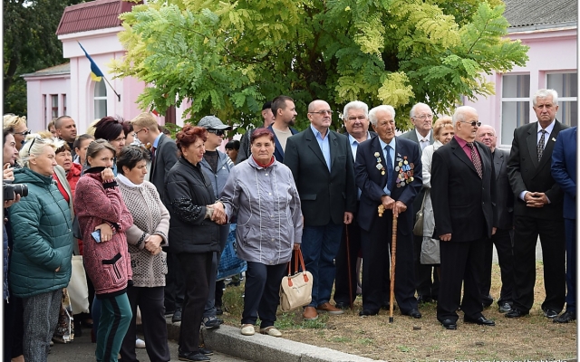 На День города в Баштанке открыли капсулу с письмом от молодежи 1969 года Фото № 10 На День города в Баштанке открыли капсулу с письмом от молодежи 1969 года Фото № 10