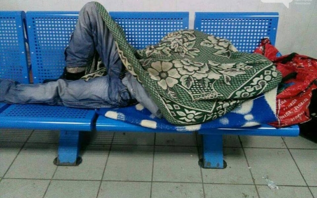 Бомжи постепенно превращают Николаевский автовокзал в свою ночлежку Фото № 1 Бомжи постепенно превращают Николаевский автовокзал в свою ночлежку Фото № 1