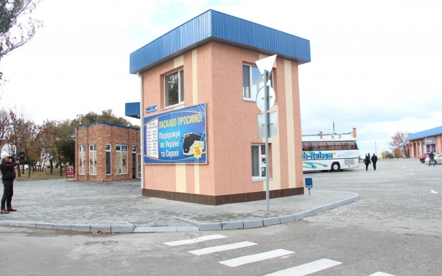 На новом автовокзале в Николаеве успешно заработали «наливайки» и круглосуточные лотереи Фото № 14 На новом автовокзале в Николаеве успешно заработали «наливайки» и круглосуточные лотереи Фото № 14