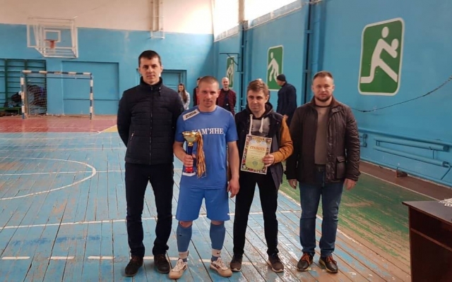 В Новом Буге подвели итоги зимнего сезона и награждены лучшие команды и спортсмены Фото № 2 В Новом Буге подвели итоги зимнего сезона и награждены лучшие команды и спортсмены Фото № 2