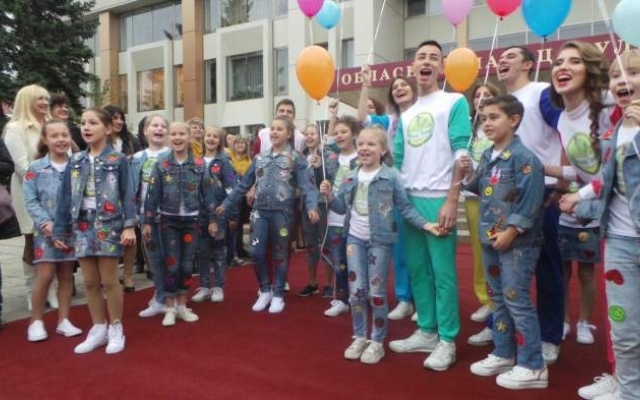 Областной дворец культуры Николаева отметил свое 50-летее Фото № 8 Областной дворец культуры Николаева отметил свое 50-летее Фото № 8