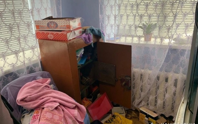 Зверское убийство: в Березнеговатском в собственном доме найдены убитыми местный фермер и его жена Фото № 1 Зверское убийство: в Березнеговатском в собственном доме найдены убитыми местный фермер и его жена Фото № 1