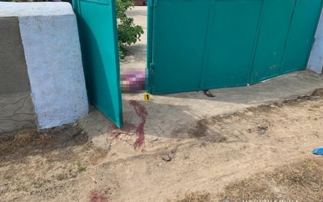 Зверское убийство: в Березнеговатском в собственном доме найдены убитыми местный фермер и его жена Фото № 0 Зверское убийство: в Березнеговатском в собственном доме найдены убитыми местный фермер и его жена Фото № 0