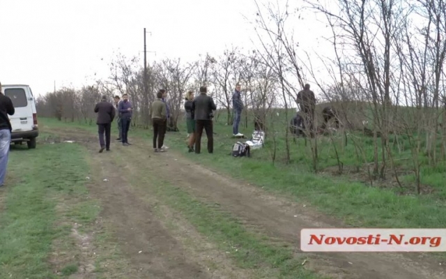 Тело пропавшего без вести Артура Полякова обнаружили в лесопосадке на старой очаковской дороге (фото, видео 18+) Фото № 3 Тело пропавшего без вести Артура Полякова обнаружили в лесопосадке на старой очаковской дороге (фото, видео 18+) Фото № 3