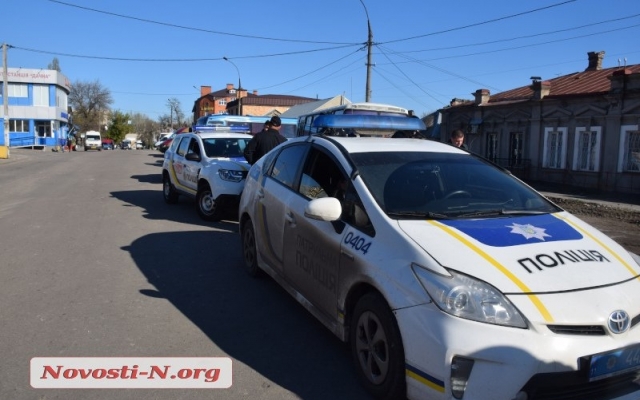 На Чкалова во время проведения земляных работ у жилого дома нашли снаряд Фото № 2 На Чкалова во время проведения земляных работ у жилого дома нашли снаряд Фото № 2
