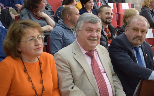 В Николаеве наградили победителей XIII областного конкурса «Краща Миколаївська книга» Фото № 28 В Николаеве наградили победителей XIII областного конкурса «Краща Миколаївська книга» Фото № 28