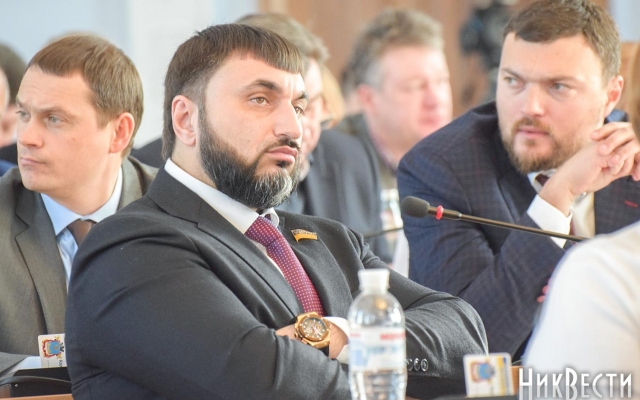 СБУ проводит обыски у депутата Жвавого Фото № 0 СБУ проводит обыски у депутата Жвавого Фото № 0