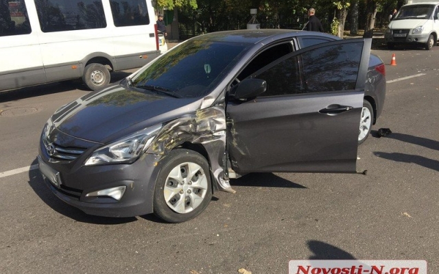 На Курортной авария с пострадавшими, движение в сторону Намыва затруднено Фото № 4 На Курортной авария с пострадавшими, движение в сторону Намыва затруднено Фото № 4