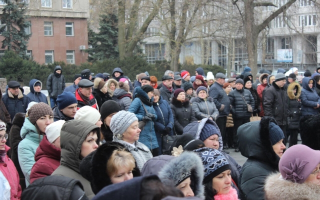 В Николаеве прошёл массовый митинг «Крым - это Украина» Фото № 2 В Николаеве прошёл массовый митинг «Крым - это Украина» Фото № 2