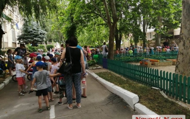 В Николаеве все детские сады снова заминировали, сообщение неизвестного на электронную почту полиции Фото № 2 В Николаеве все детские сады снова заминировали, сообщение неизвестного на электронную почту полиции Фото № 2