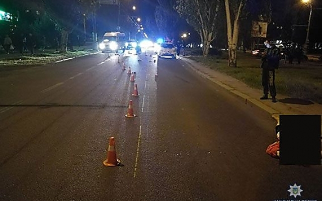 В Николаеве студенту на смерть сбил женщину и получил условный срок, личность погибшей до си пор не установлена Фото № 0 В Николаеве студенту на смерть сбил женщину и получил условный срок, личность погибшей до си пор не установлена Фото № 0