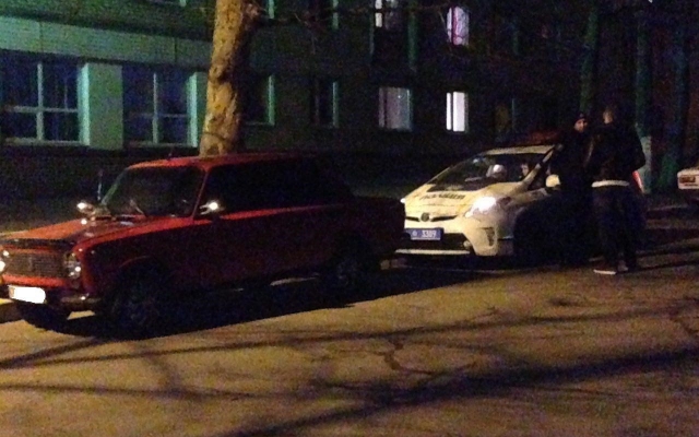 Пьяный водитель решил покататься по ночному городу, его остановили патрульные Фото № 0 Пьяный водитель решил покататься по ночному городу, его остановили патрульные Фото № 0