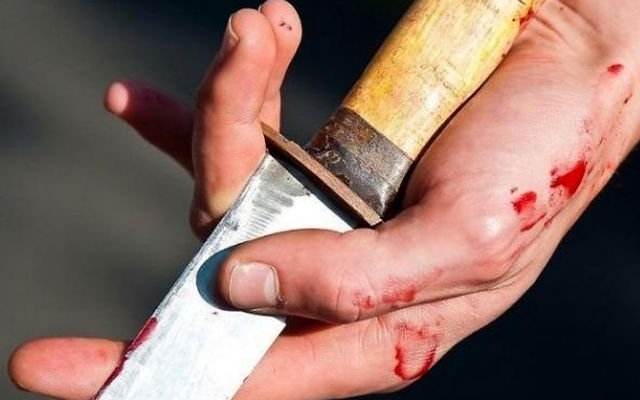 В Веселиновском районе мужчина подрезал приятеля за интимную связь со своей матерью Фото № 0 В Веселиновском районе мужчина подрезал приятеля за интимную связь со своей матерью Фото № 0