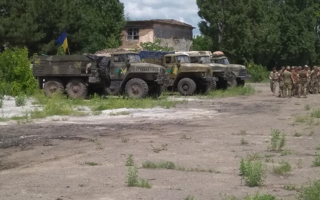 Из зоны ООС домой вернулись военнослужащие 79-й бригады отдельной десантно-штурмовой бригады Фото № 4 Из зоны ООС домой вернулись военнослужащие 79-й бригады отдельной десантно-штурмовой бригады Фото № 4