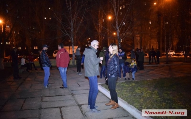 Управление патрульной полиции Николаева пикетируют активисты общественной организации «АвтоЕвроСила» Фото № 7 Управление патрульной полиции Николаева пикетируют активисты общественной организации «АвтоЕвроСила» Фото № 7