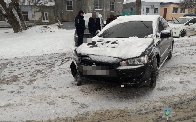 В связи с непогодой патрульная полиция просит водителей и пешеходов быть осторожными и внимательными на дорогах Фото № 1 В связи с непогодой патрульная полиция просит водителей и пешеходов быть осторожными и внимательными на дорогах Фото № 1