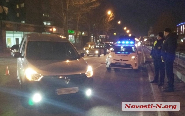 Очередная авария на Центральном проспекте спровоцировала большую автомобильную пробку Фото № 0 Очередная авария на Центральном проспекте спровоцировала большую автомобильную пробку Фото № 0