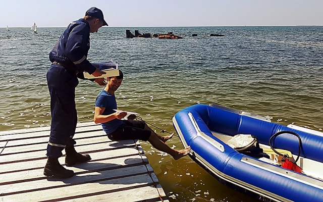 Спасатели провели рейды по пляжам и призвали население быть осторожными на воде, а также не оставлять детей без присмотра Фото № 3 Спасатели провели рейды по пляжам и призвали население быть осторожными на воде, а также не оставлять детей без присмотра Фото № 3