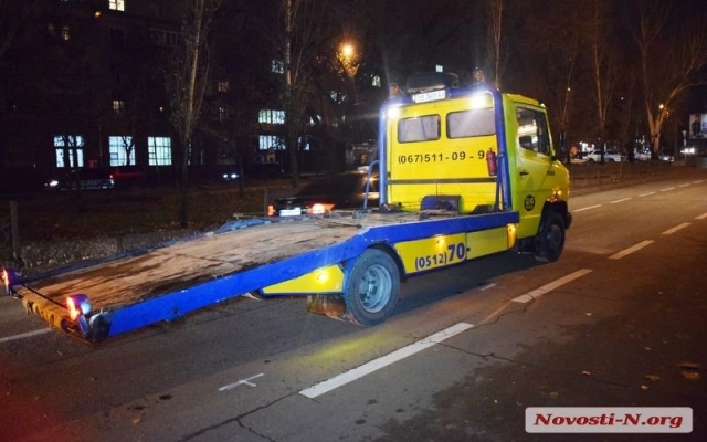 Авария с участием жены главы Врадиевской райгосадминистрации Василия Жосана, образовалась огромная автомобильная пробка Фото № 7 Авария с участием жены главы Врадиевской райгосадминистрации Василия Жосана, образовалась огромная автомобильная пробка Фото № 7