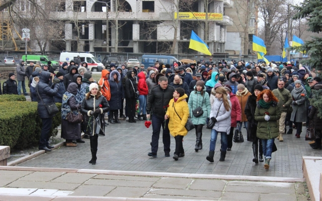 В Николаеве прошёл массовый митинг «Крым - это Украина» Фото № 18 В Николаеве прошёл массовый митинг «Крым - это Украина» Фото № 18
