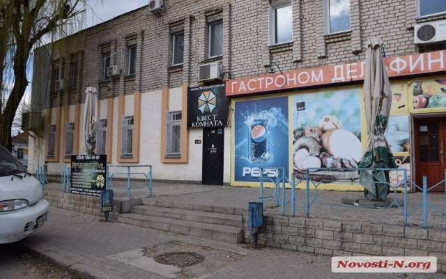В Николаеве группа молодых мужчин напала на троих пенсионеров МВД Фото № 1 В Николаеве группа молодых мужчин напала на троих пенсионеров МВД Фото № 1