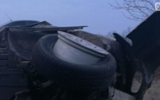 В Снигиревском районе произошла жуткая авария: автомобиль вылетел в кювет, водитель погиб Фото № 3 В Снигиревском районе произошла жуткая авария: автомобиль вылетел в кювет, водитель погиб Фото № 3