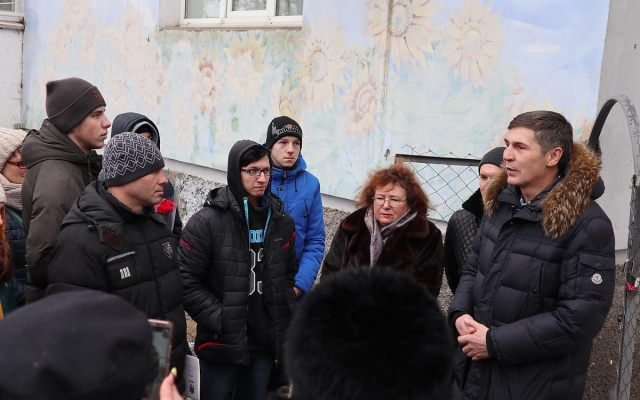 В Николаеве открыли мемориальную доску известному хореографу, заслуженному работнику культуры Украины Владимиру Почтаренко Фото № 2 В Николаеве открыли мемориальную доску известному хореографу, заслуженному работнику культуры Украины Владимиру Почтаренко Фото № 2