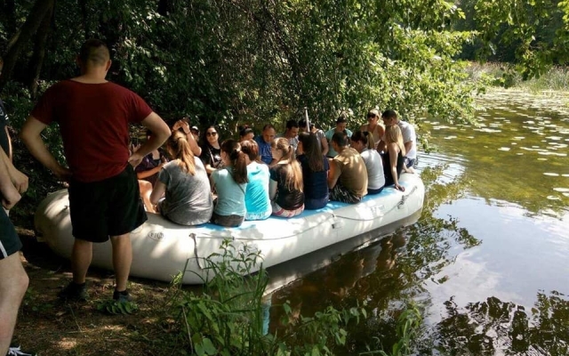 Сотрудники управления юстиции овладевали техникой водного слалома и играли в пейнтбол Фото № 6 Сотрудники управления юстиции овладевали техникой водного слалома и играли в пейнтбол Фото № 6