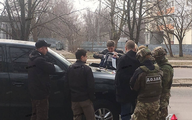 Сотрудники Госпогранслужбы провели спецоперацию с задержанием мужчины Фото № 2 Сотрудники Госпогранслужбы провели спецоперацию с задержанием мужчины Фото № 2