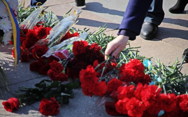 В Николаеве отметили 205 годовщину со дня рождения выдающегося украинца Тараса Григорьевича Шевченко Фото № 1 В Николаеве отметили 205 годовщину со дня рождения выдающегося украинца Тараса Григорьевича Шевченко Фото № 1