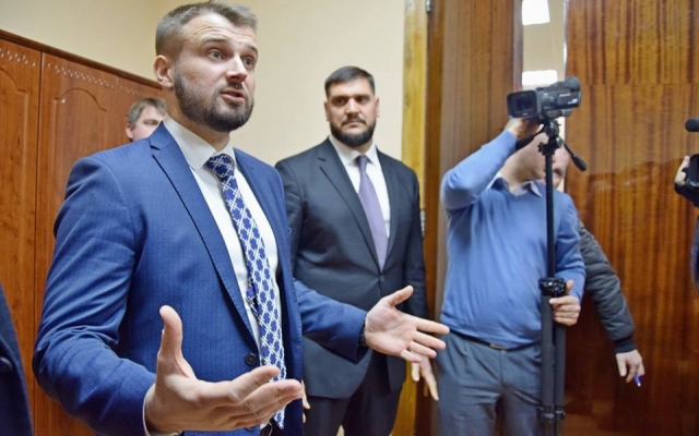 Николаевские прокуроры празднуют новоселье, они получили новое помещение Фото № 2 Николаевские прокуроры празднуют новоселье, они получили новое помещение Фото № 2
