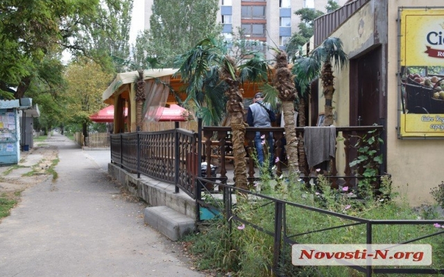 На Потемкинской в баре на почве ревности ножом зарезали мужчину Фото № 0 На Потемкинской в баре на почве ревности ножом зарезали мужчину Фото № 0