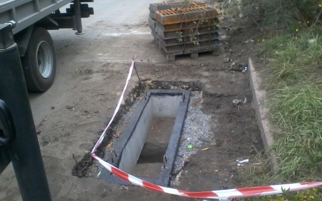 На Садовой и Железнодорожной начали ремонтировать ливневку Фото № 6 На Садовой и Железнодорожной начали ремонтировать ливневку Фото № 6