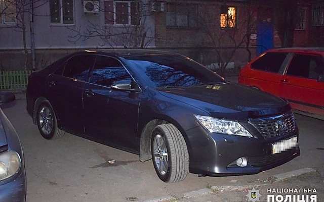 В Николаеве задержали воров-сканеристов авто Фото № 6 В Николаеве задержали воров-сканеристов авто Фото № 6